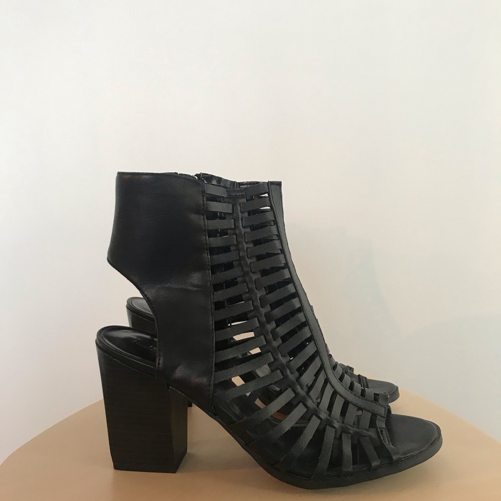 FOREVER 21 | HEELED SANDALS - Picture 2 of 5